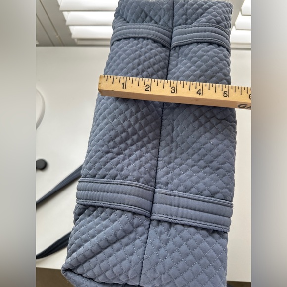 Vera Bradley grey/ blue quilted purse handbag lined - Picture 6 of 10